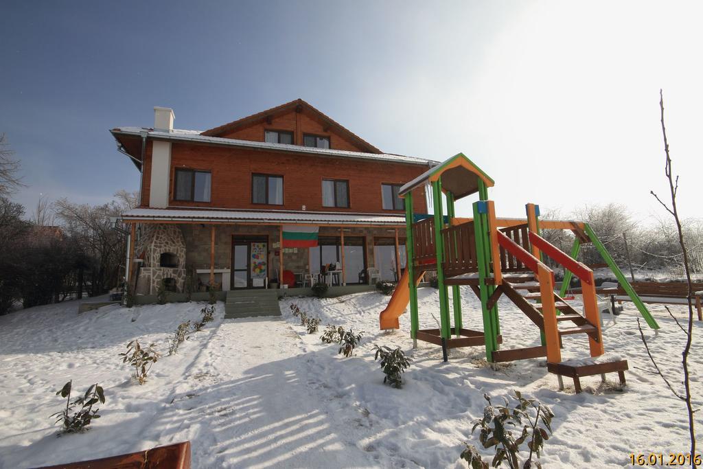 Yan Bibiyan Guest House Negushevo 外观 照片